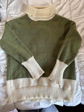 Olive Green & Cream Colorblock Turtleneck Sweater
